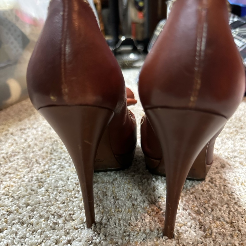 Miu Miu 38.5 Platform Bow Pumps - Picture 5 of 7